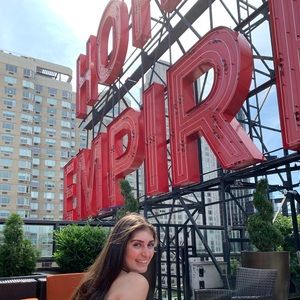 Meet your Posher, Victoria